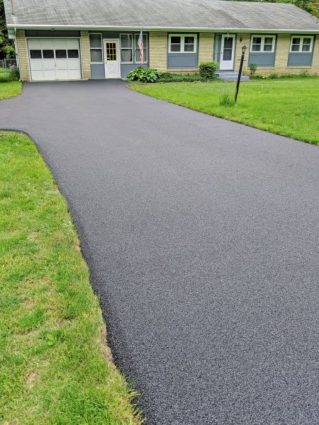 Cost of Bitumen Driveway Installation in Kingwood