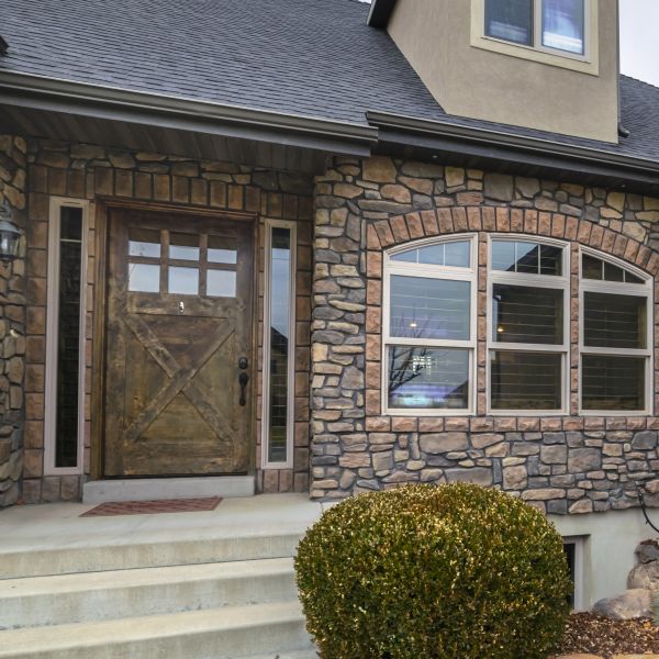Cost of Entryway Paving in Kingwood